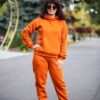 Zhenskij-zimnij-sportivnyj-kostjum-kupit-GREANZH
